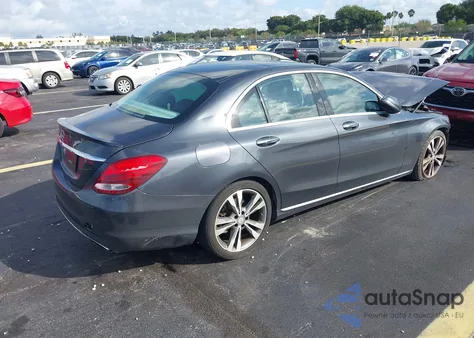 2016 Mercedes-Benz C 300 Luxury from USA, damaged, VIN WDDWF4JB9GR131469